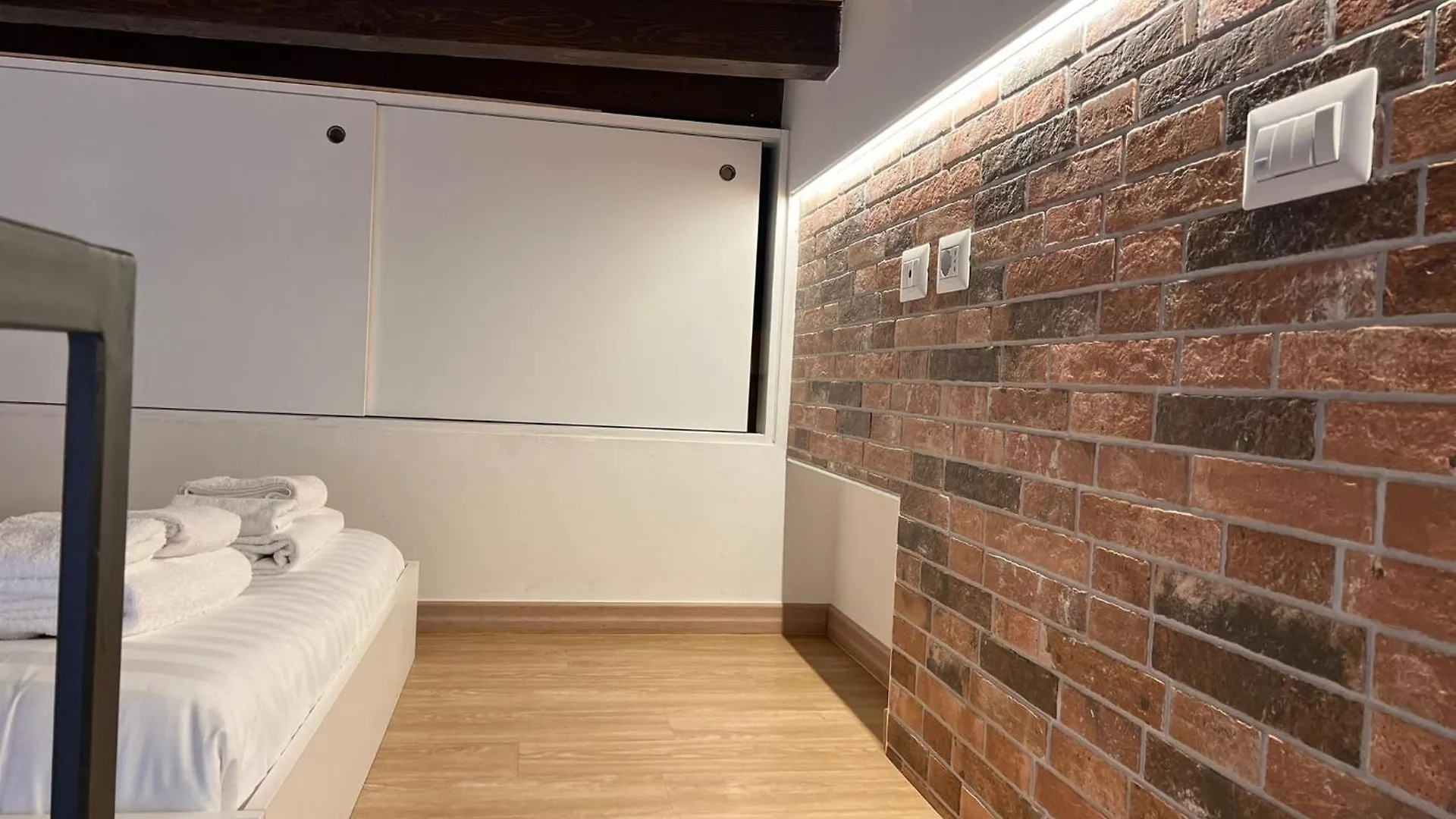Apartament Kibilu - Luxury Studio Near Bocconi - City Centre Mediolan